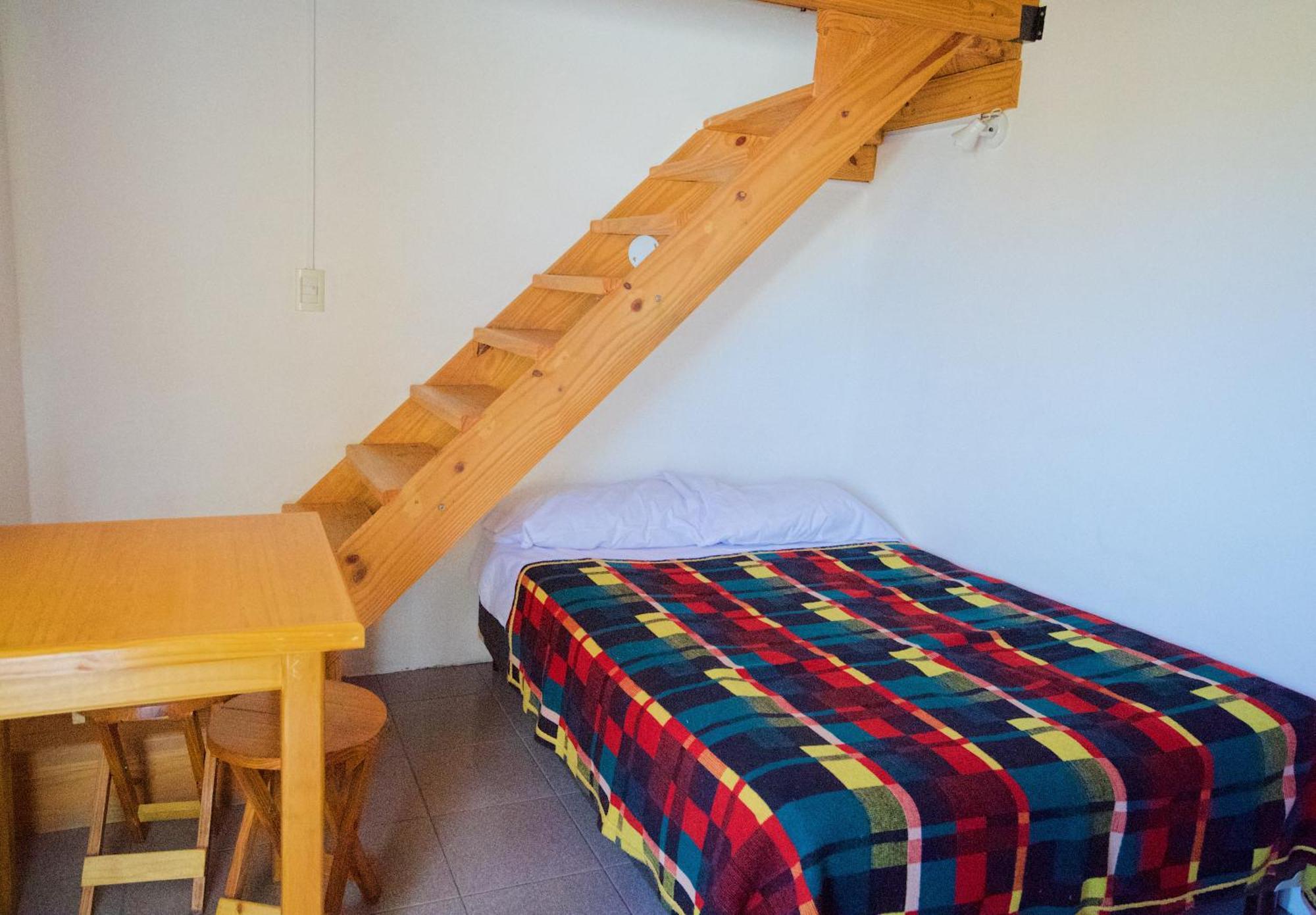 Hostel Aves Del Lago El Calafate Exteriör bild